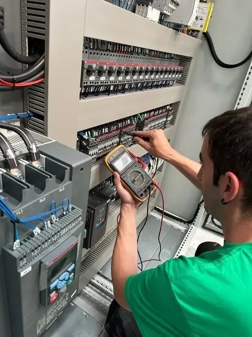 sg automatismos mantenimientos y averias